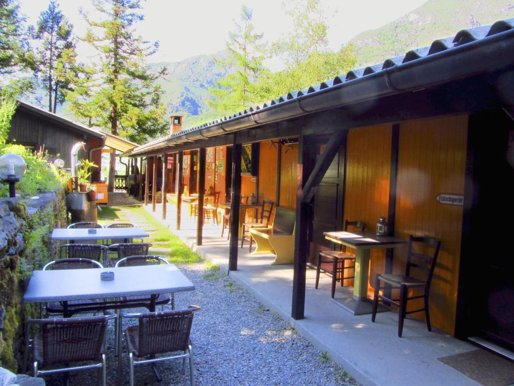 Baracca Backpacker Hostel Aurigeno Exterior foto