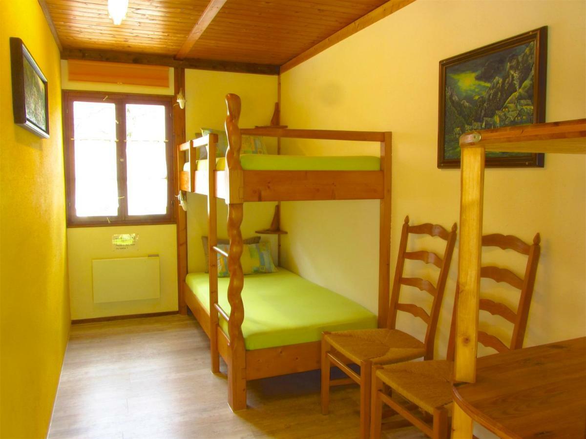 Baracca Backpacker Hostel Aurigeno Exterior foto